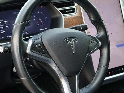 Used 2018 Tesla Model S 75D AWD/4WD image 22