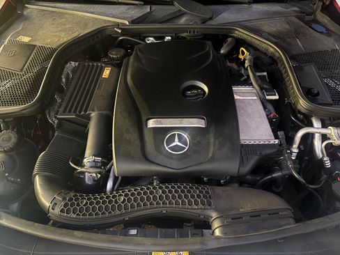 Used 2016 Mercedes-Benz C 300 Sedan w/ Surround View Package image 36