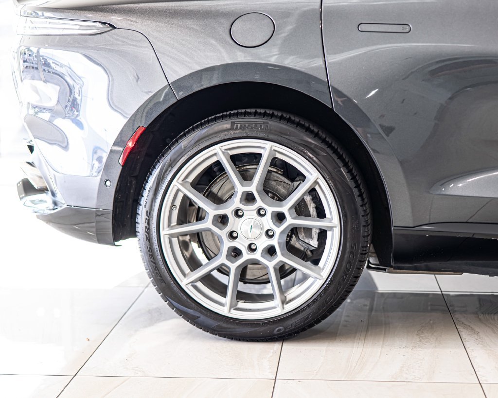 Used 2021 Aston Martin DBX AWD/4WD image 11