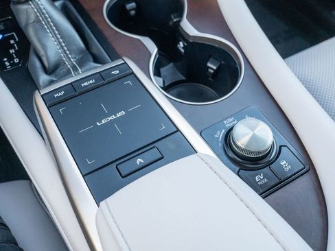 Used 2022 Lexus RX 450h AWD w/ Premium Package image 32