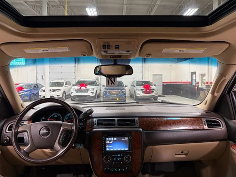 Used 2012 GMC Yukon XL Denali image 57