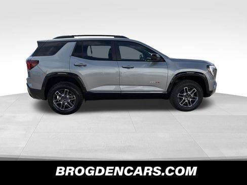 New 2026 GMC Terrain AT4 image 2