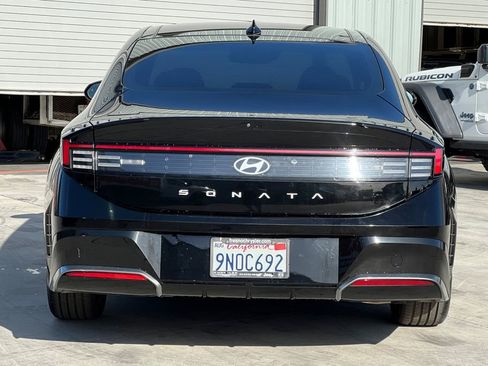 Used 2024 Hyundai Sonata SEL w/ Convenience Package FWD image 5