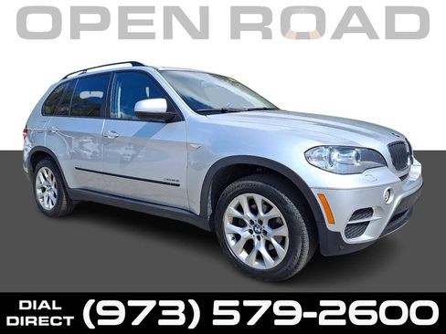Used 2012 BMW X5 xDrive35i image 1