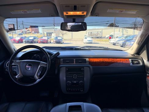 Used 2013 GMC Sierra 3500 SLT w/ SLT Convenience Package image 17