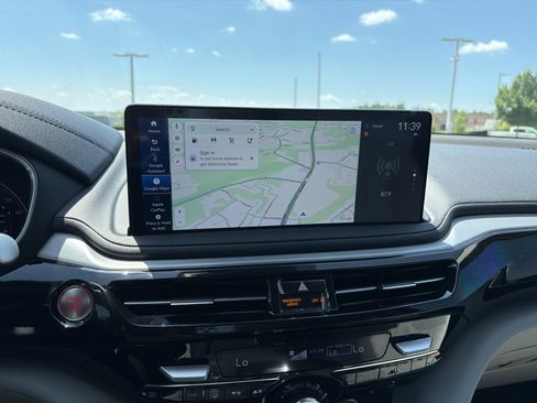 Certified 2026 Acura MDX FWD w/ Technology Package image 24
