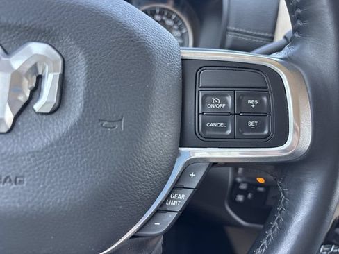 Used 2022 RAM 2500 Laramie w/ Chrome Appearance Group AWD/4WD image 27