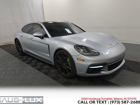 Used 2018 Porsche Panamera 4 AWD/4WD image 1