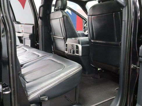 Used 2022 Ford F250 Platinum w/ FX4 Off-Road Package AWD/4WD image 56