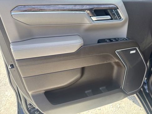 Used 2023 Chevrolet Silverado 1500 LTZ w/ LTZ Convenience Package II image 29