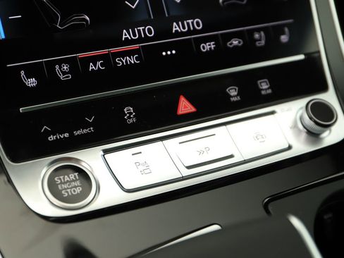 New 2026 Audi Q8 Prestige AWD/4WD image 26