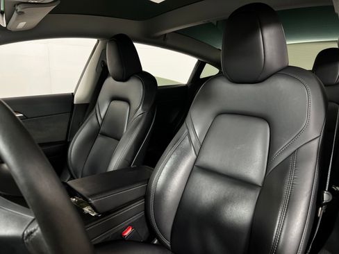 Used 2023 Tesla Model 3 Standard Range RWD image 11