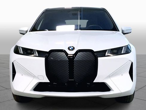 New 2026 BMW iX xDrive45 image 3
