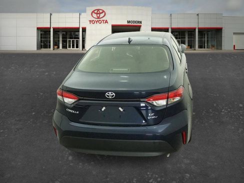 New 2026 Toyota Corolla LE FWD image 3