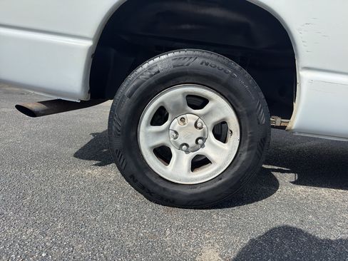 Used 2003 Dodge Ram 1500 Truck ST RWD image 10