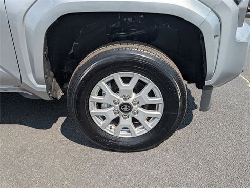 Used 2024 Toyota Tacoma SR5 image 10