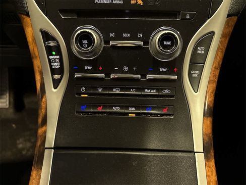 Used 2017 Lincoln MKX Reserve w/ Lincoln MKX Climate Package image 22