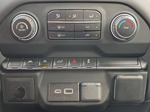 Used 2024 Chevrolet Silverado 1500 Custom AWD/4WD image 18