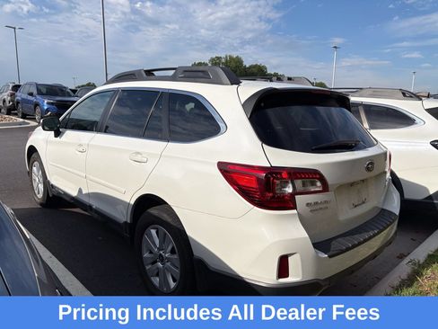 Used 2015 Subaru Outback 2.5i Premium AWD/4WD image 3