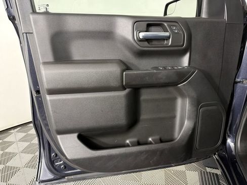 Used 2022 Chevrolet Silverado 1500 Custom image 8