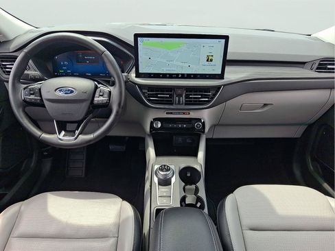 Used 2023 Ford Escape Platinum AWD/4WD image 9