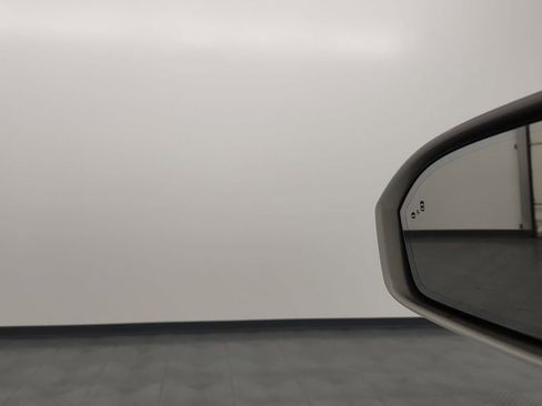 Used 2022 Lincoln Nautilus Reserve image 21