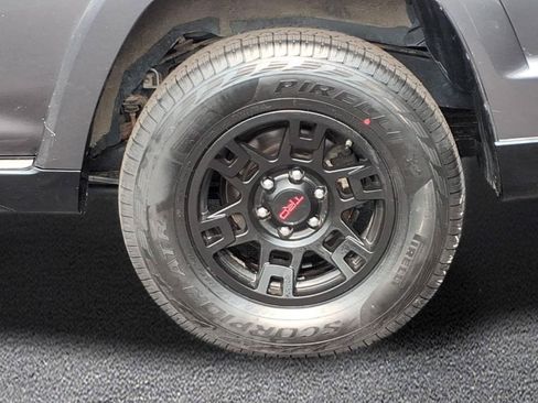 Used 2019 Toyota 4Runner Limited AWD/4WD image 10