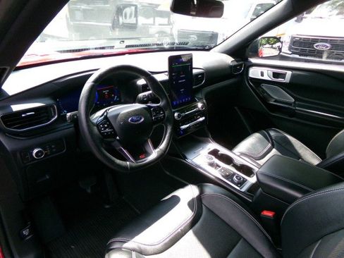 Used 2021 Ford Explorer ST w/ Equipment Group 401A image 16