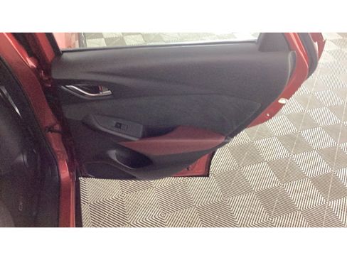 Used 2018 MAZDA CX-3 Grand Touring w/ Premium Package image 11