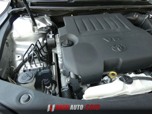 Used 2014 Toyota Avalon Limited FWD image 75