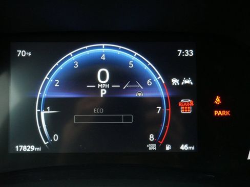 Used 2024 Toyota Grand Highlander AWD image 29