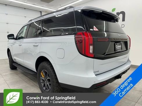 New 2026 Ford Expedition Tremor image 3