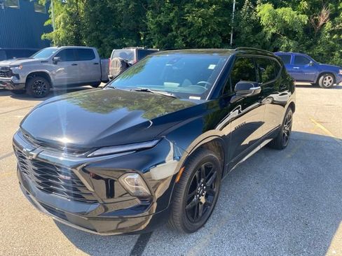 Used 2025 Chevrolet Blazer RS w/ Driver Confidence II Package AWD/4WD image 2
