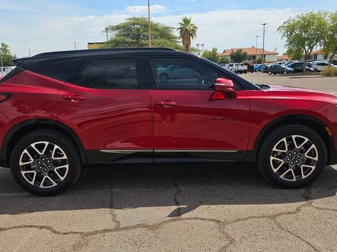 Used 2023 Chevrolet Blazer RS w/ Enhanced Convenience Package FWD image 12