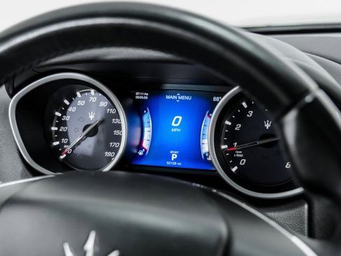 Used 2016 Maserati Ghibli RWD image 17