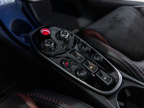 Used 2023 McLaren GT RWD image 52
