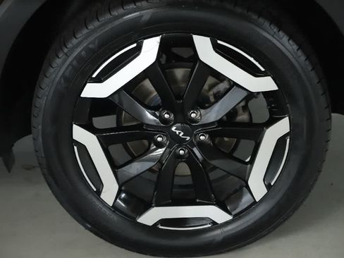 Used 2024 Kia Telluride S w/ S Sunroof Package FWD image 43