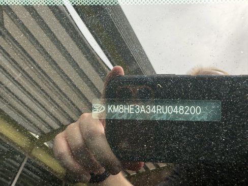 Used 2024 Hyundai Kona Limited image 43