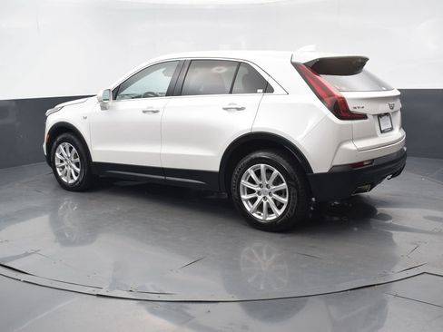 Used 2021 Cadillac XT4 Luxury w/ Driver Awareness Package FWD image 4