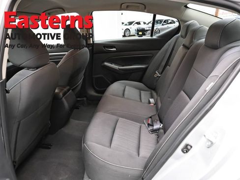 Used 2022 Nissan Altima 2.5 SV FWD image 21