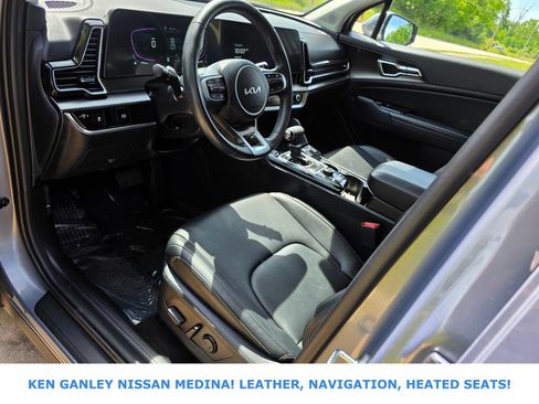 Used 2024 Kia Sportage EX FWD image 25