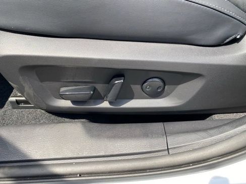 New 2026 Mitsubishi Outlander LE FWD image 33