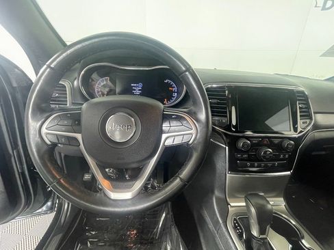 Used 2021 Jeep Grand Cherokee Limited image 15