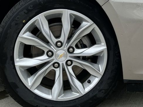 Used 2025 Chevrolet Malibu LT FWD image 10
