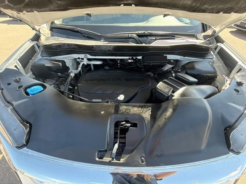 Used 2022 Honda Pilot Elite image 37