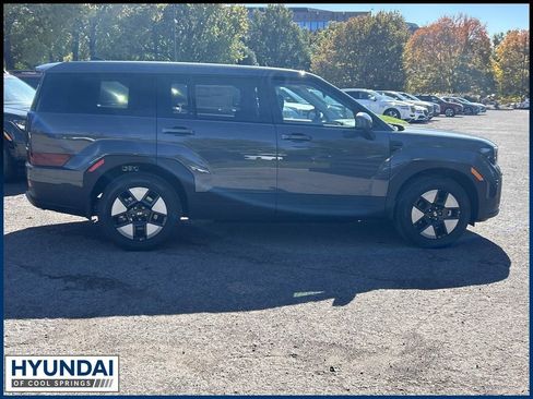 New 2026 Hyundai Santa Fe SE AWD/4WD image 8