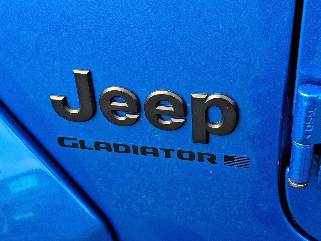 Used 2023 Jeep Gladiator Overland AWD/4WD image 10