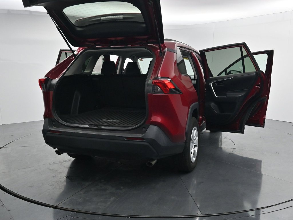 Used 2020 Toyota RAV4 LE w/ All Weather Liner Package AWD/4WD image 27