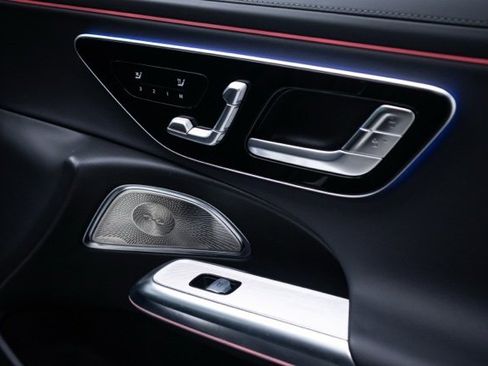 Used 2025 Mercedes-Benz E 450 4MATIC All-Terrain Wagon image 30