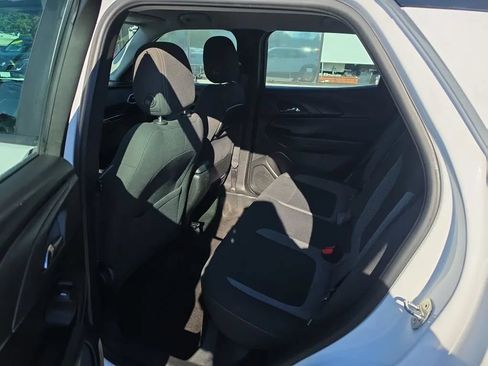 Used 2021 Chevrolet TrailBlazer LS AWD/4WD image 15
